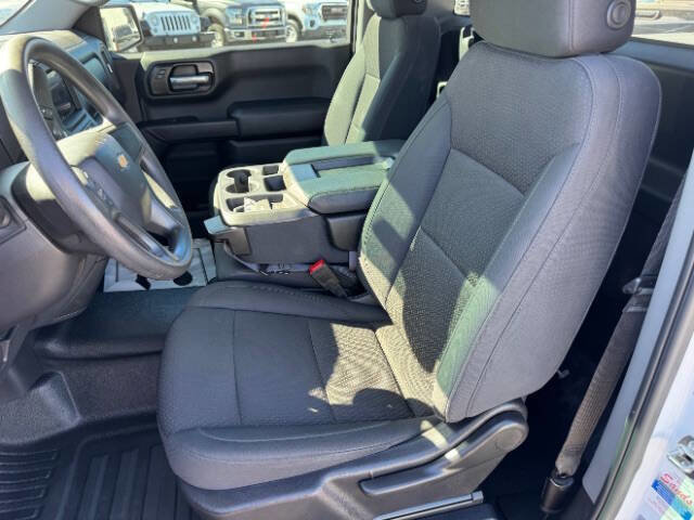 Used 2025 Chevrolet Silverado 1500 W/T w/ WT Safety Package RWD image 14
