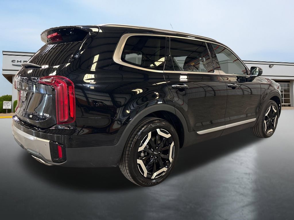 Used 2025 Kia Telluride S image 5