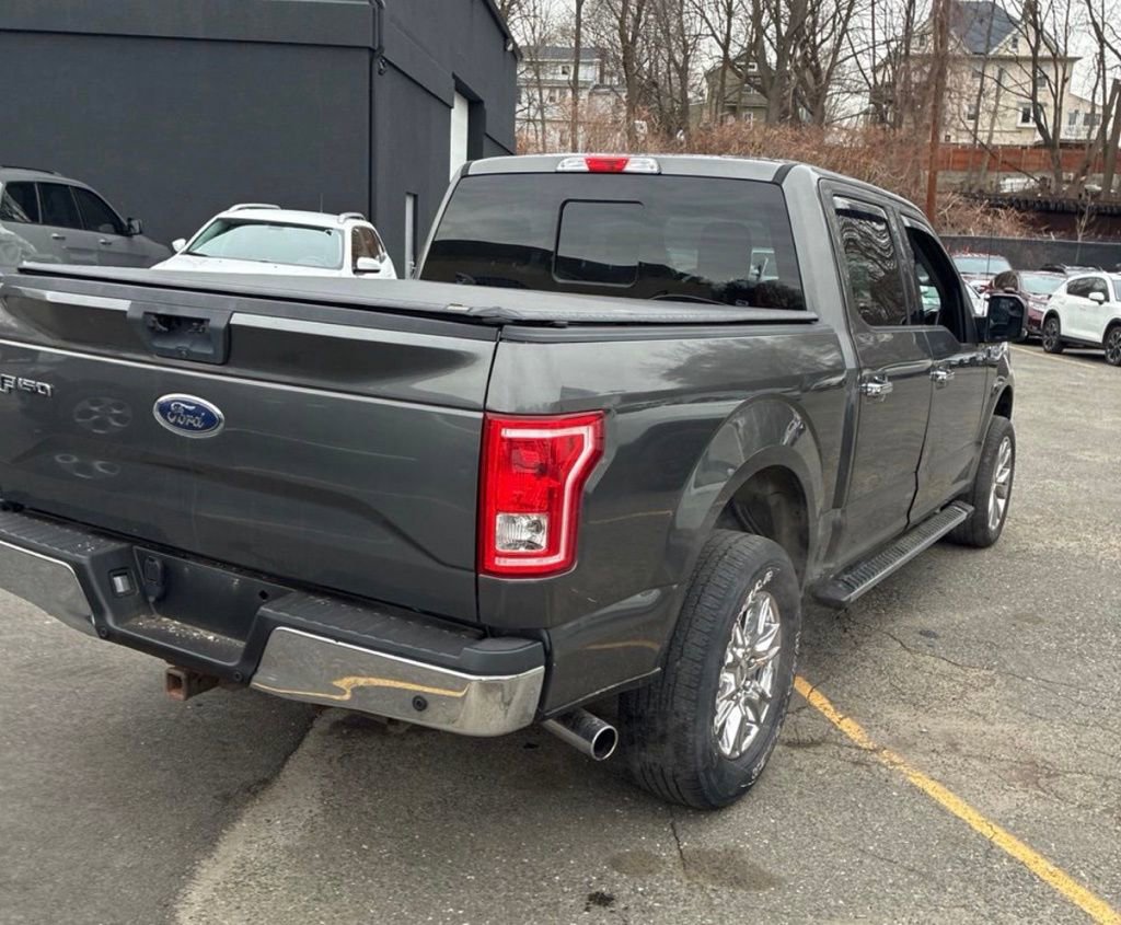 Used 2016 Ford F150 XLT w/ Equipment Group 302A Luxury image 8