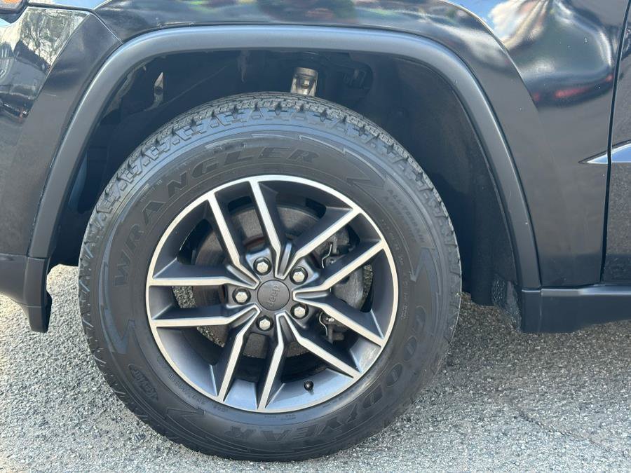 Used 2020 Jeep Grand Cherokee Laredo w/ Quick Order Package 2BN North AWD/4WD image 39