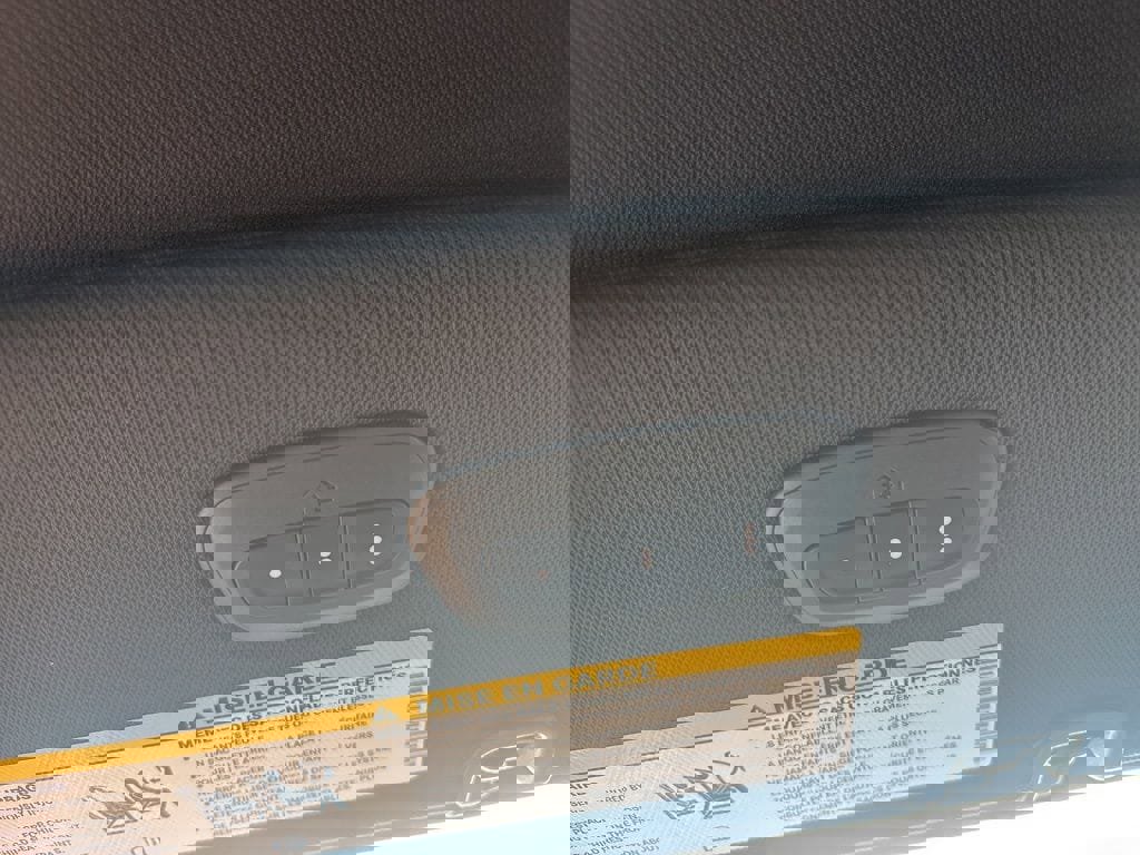 New 2026 Chrysler Pacifica Select image 23