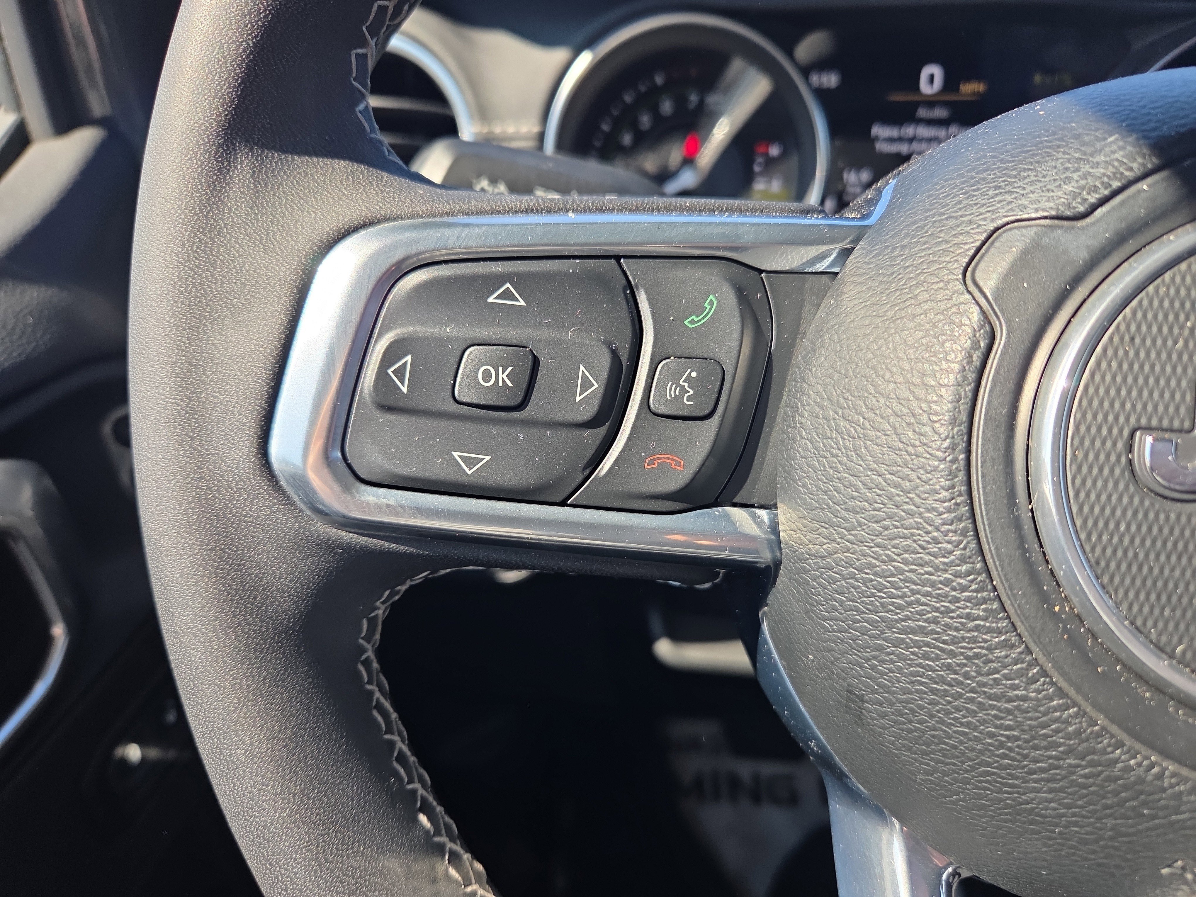 Used 2023 Jeep Wrangler Sahara w/ Dual Top Group image 18