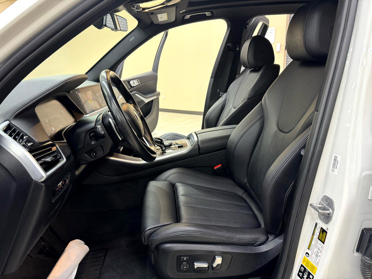 Used 2022 BMW X5 xDrive40i image 24