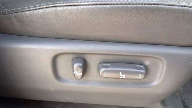 Used 2008 Toyota Land Cruiser image 38