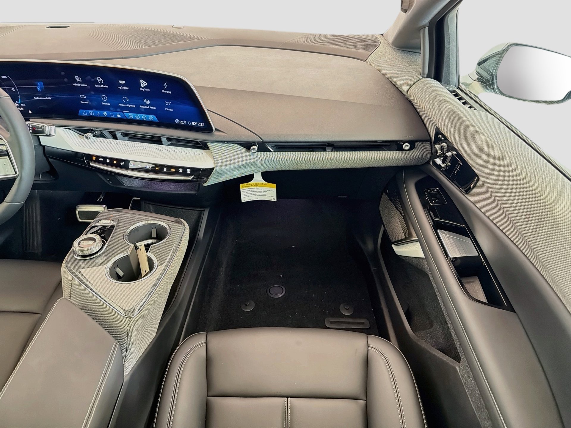 New 2027 Cadillac Optiq Sport w/ LPO, ONYX Package AWD/4WD image 18