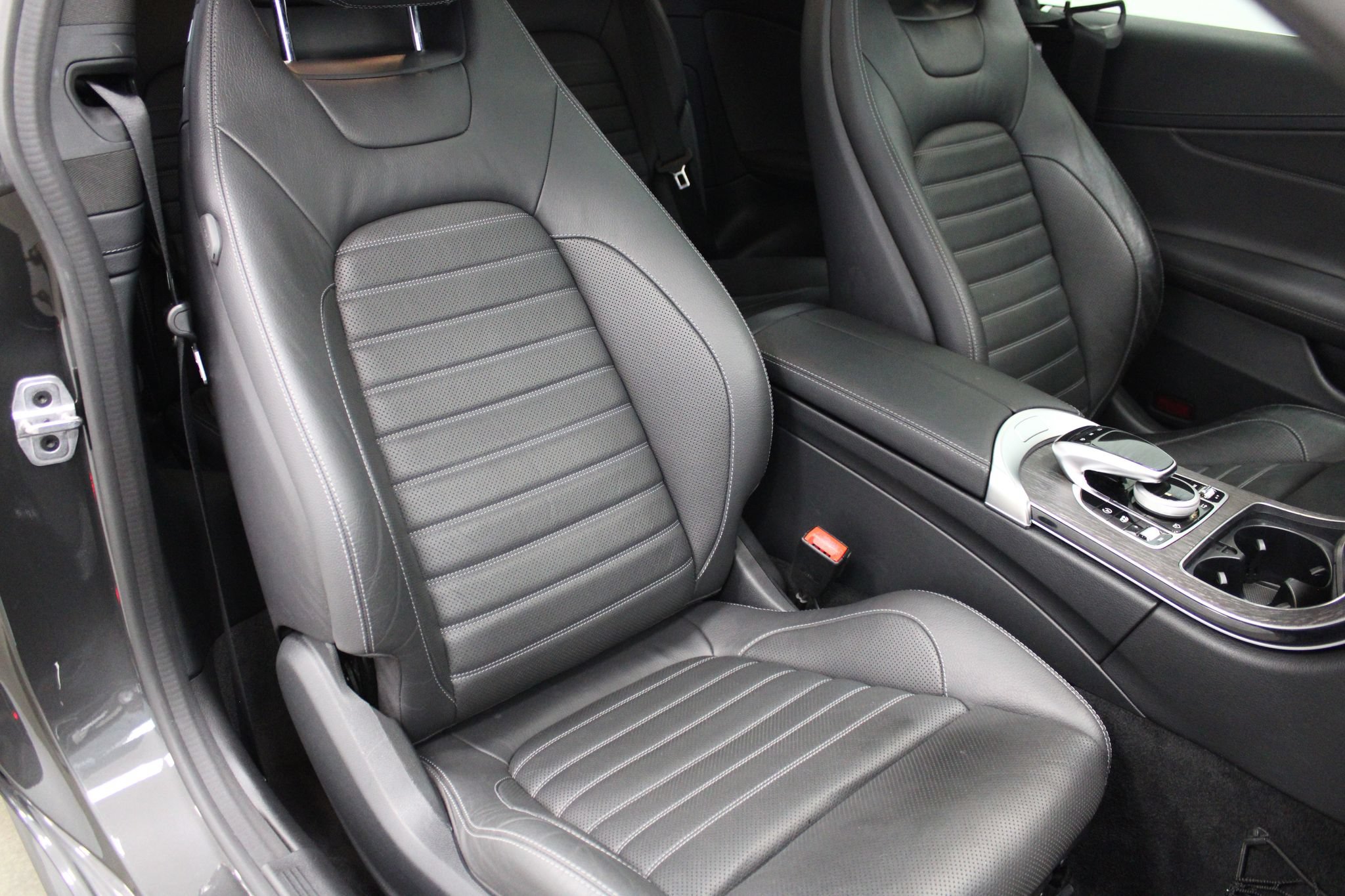 Used 2020 Mercedes-Benz C 43 AMG 4MATIC Coupe w/ Multimedia Package image 23