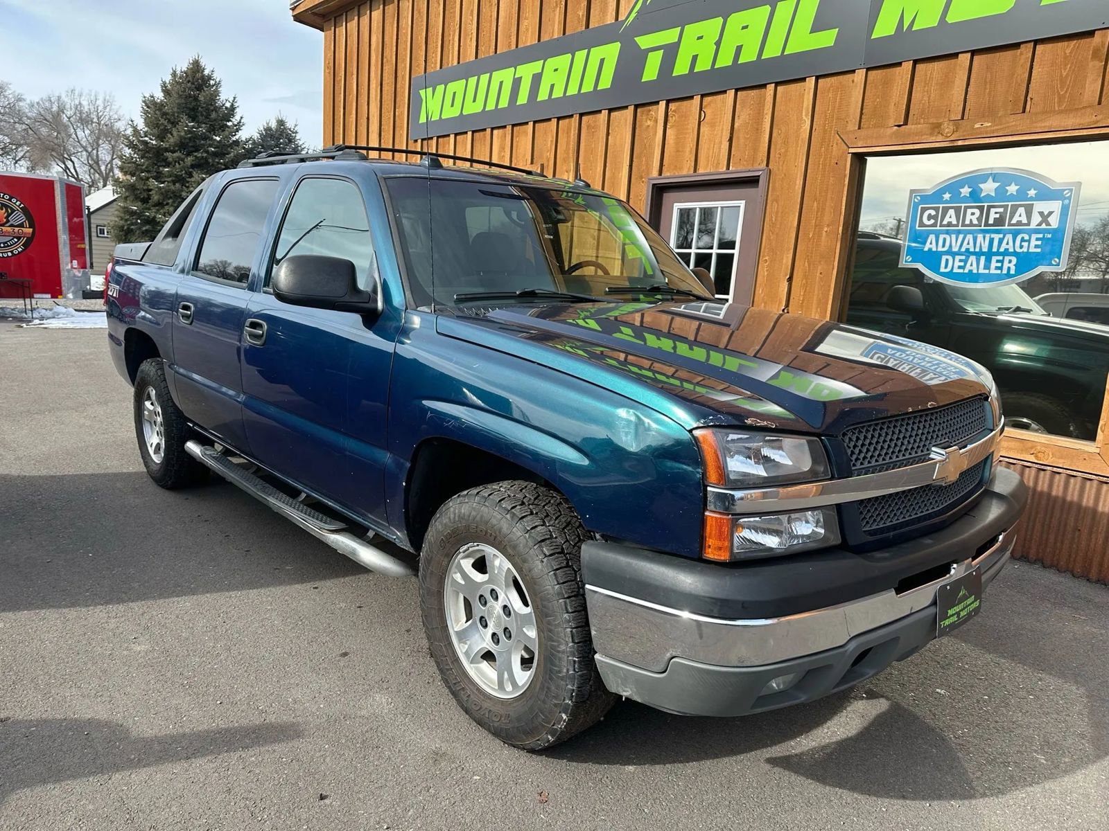 Used 2005 Chevrolet Avalanche Z71 w/ Sun And Sound Package image 4