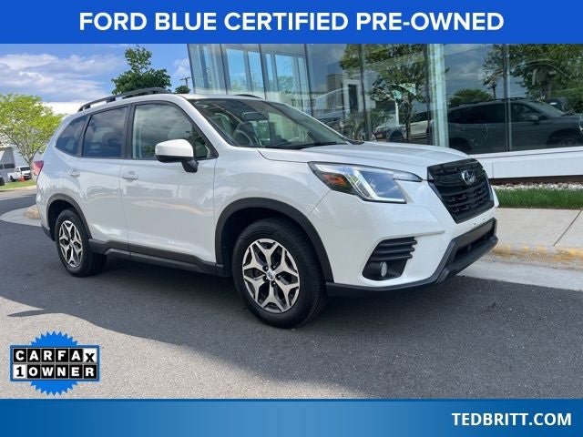 Used 2022 Subaru Forester Premium AWD/4WD image 1