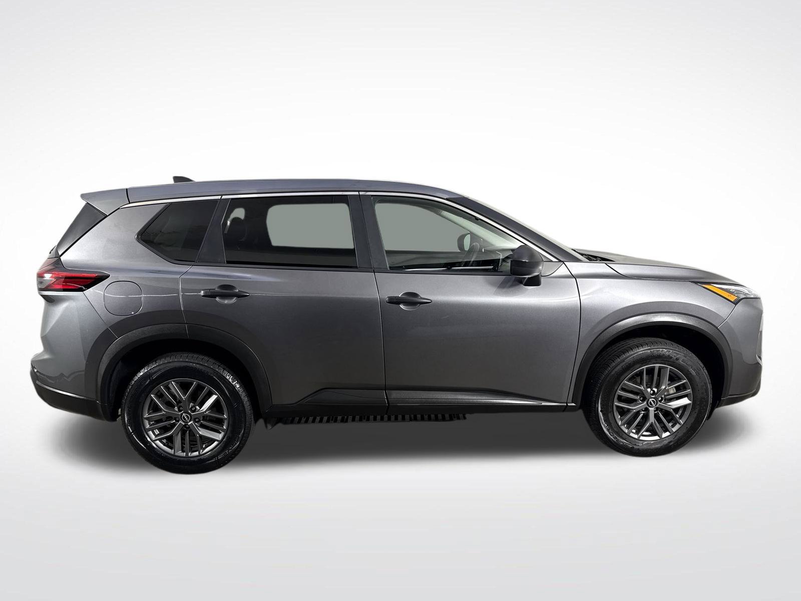Certified 2024 Nissan Rogue S FWD image 36