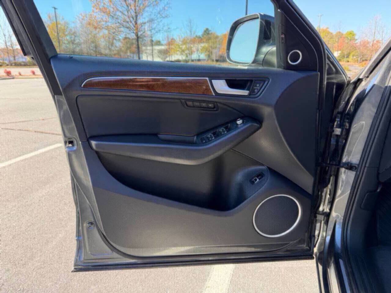 Used 2015 Audi Q5 2.0T Premium Plus image 11