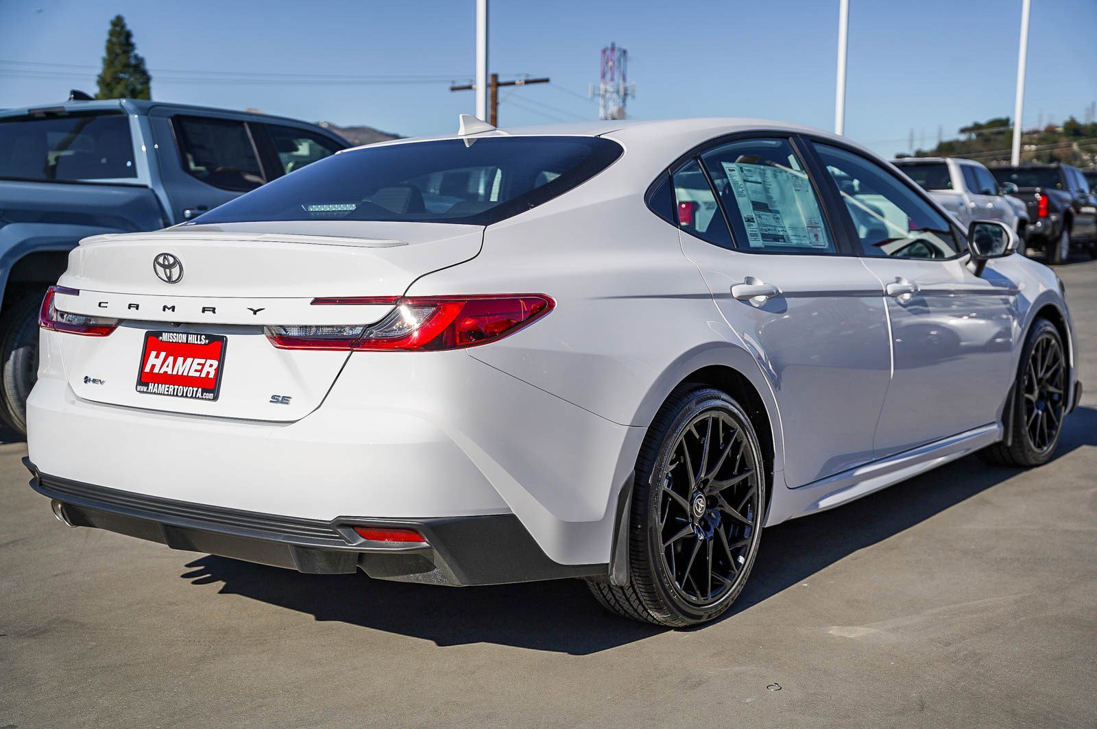 New 2026 Toyota Camry SE image 7