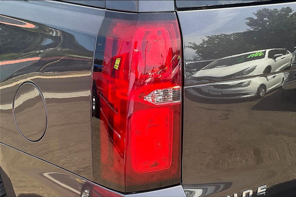 Used 2015 Chevrolet Tahoe LTZ AWD/4WD image 20