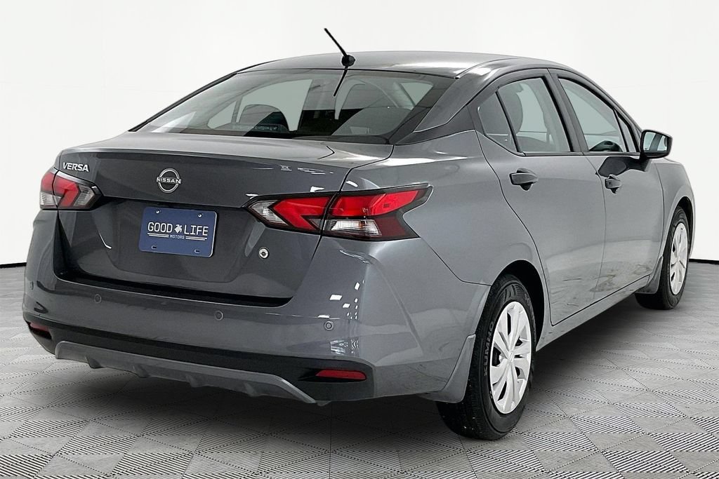 Used 2025 Nissan Versa S w/ Trunk Package FWD image 6