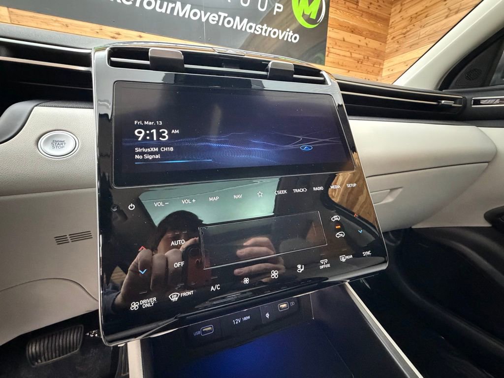 Used 2023 Hyundai Tucson Limited image 18