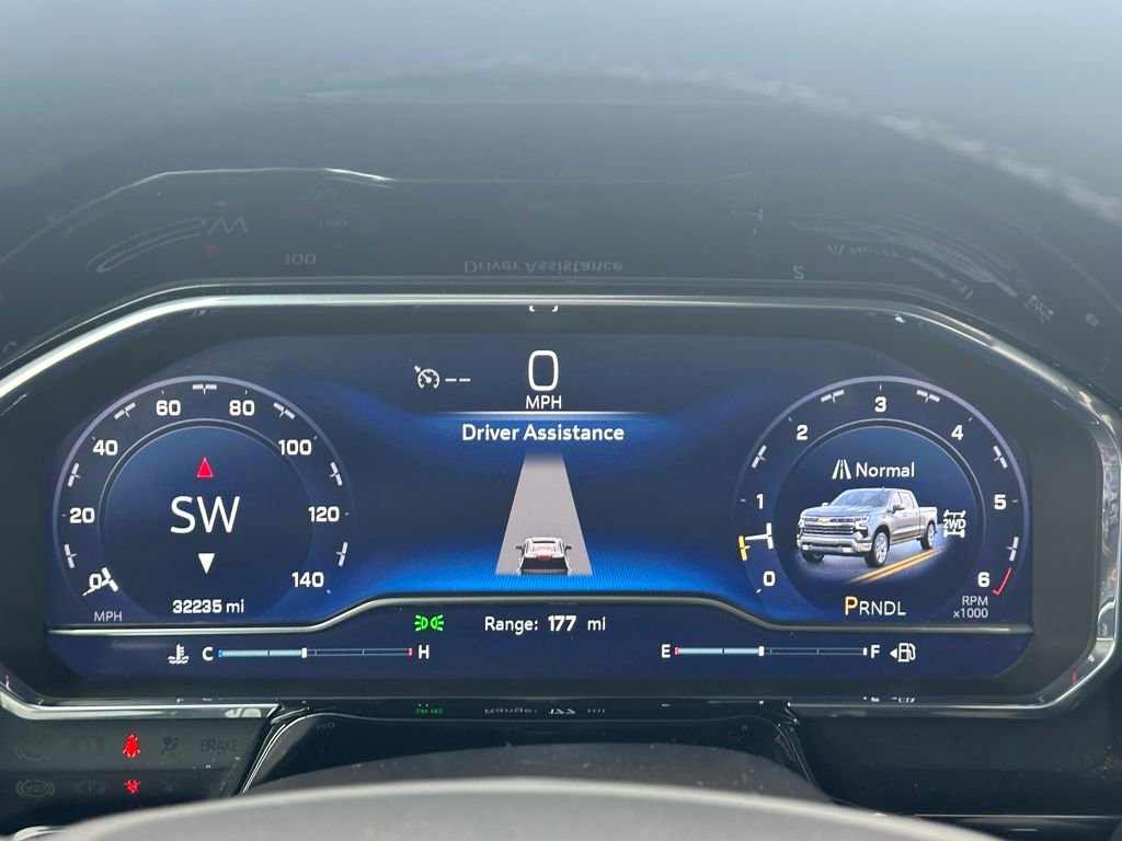 Used 2025 Chevrolet Silverado 1500 LT image 23