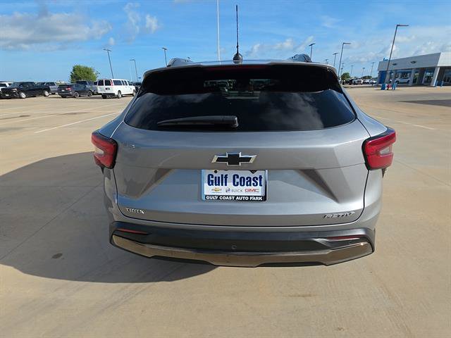 Used 2025 Chevrolet Trax ACTIV w/ Driver Confidence Package FWD image 5