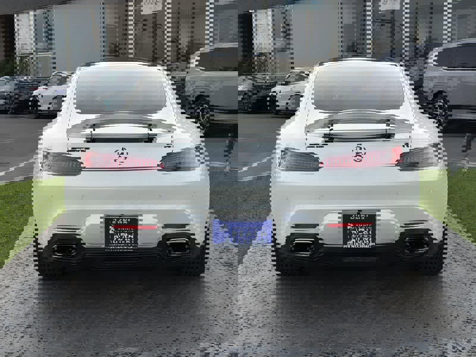 Used 2017 Mercedes-Benz AMG GT Coupe image 4