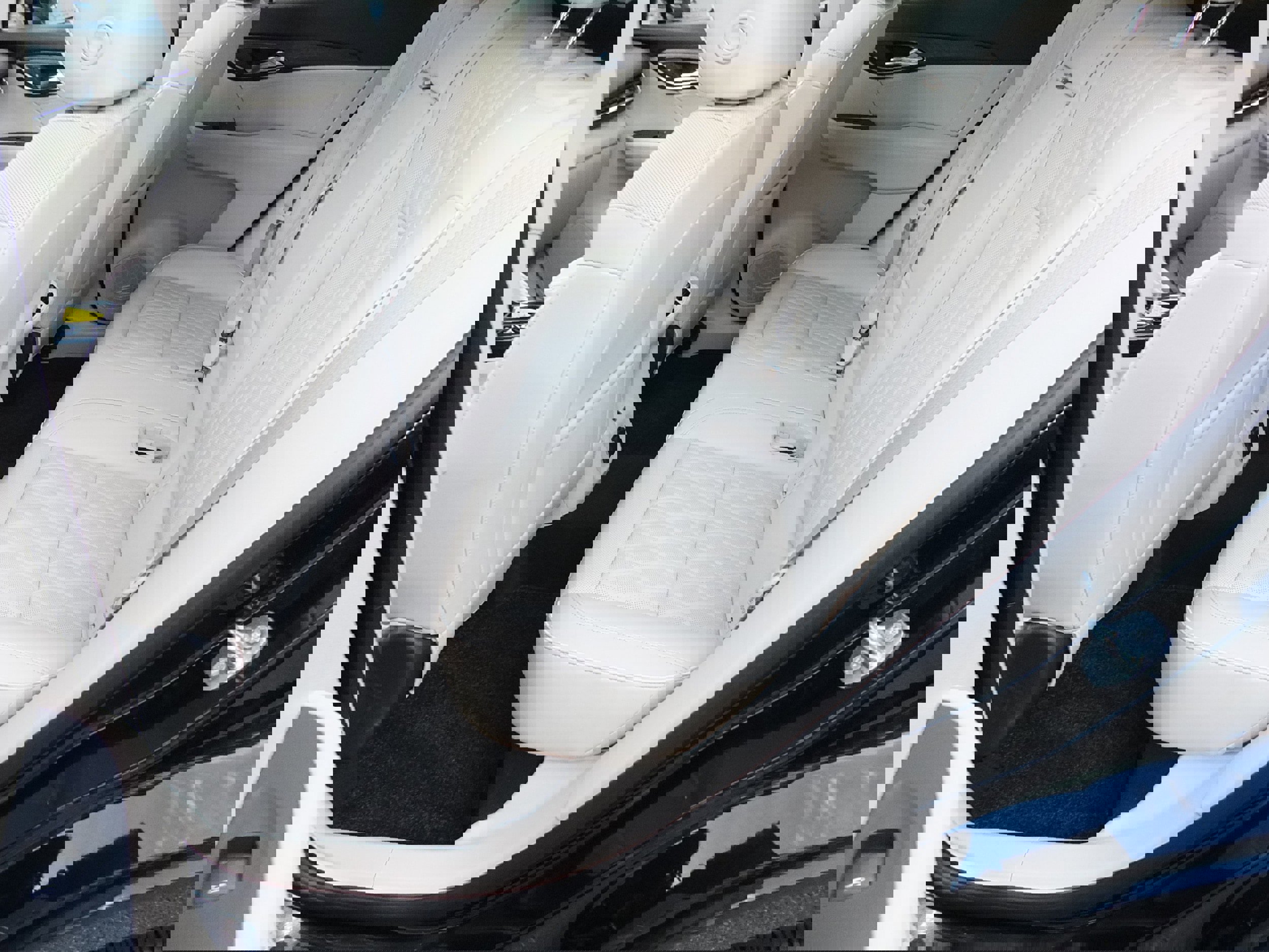 Used 2023 Buick Envision Avenir image 13