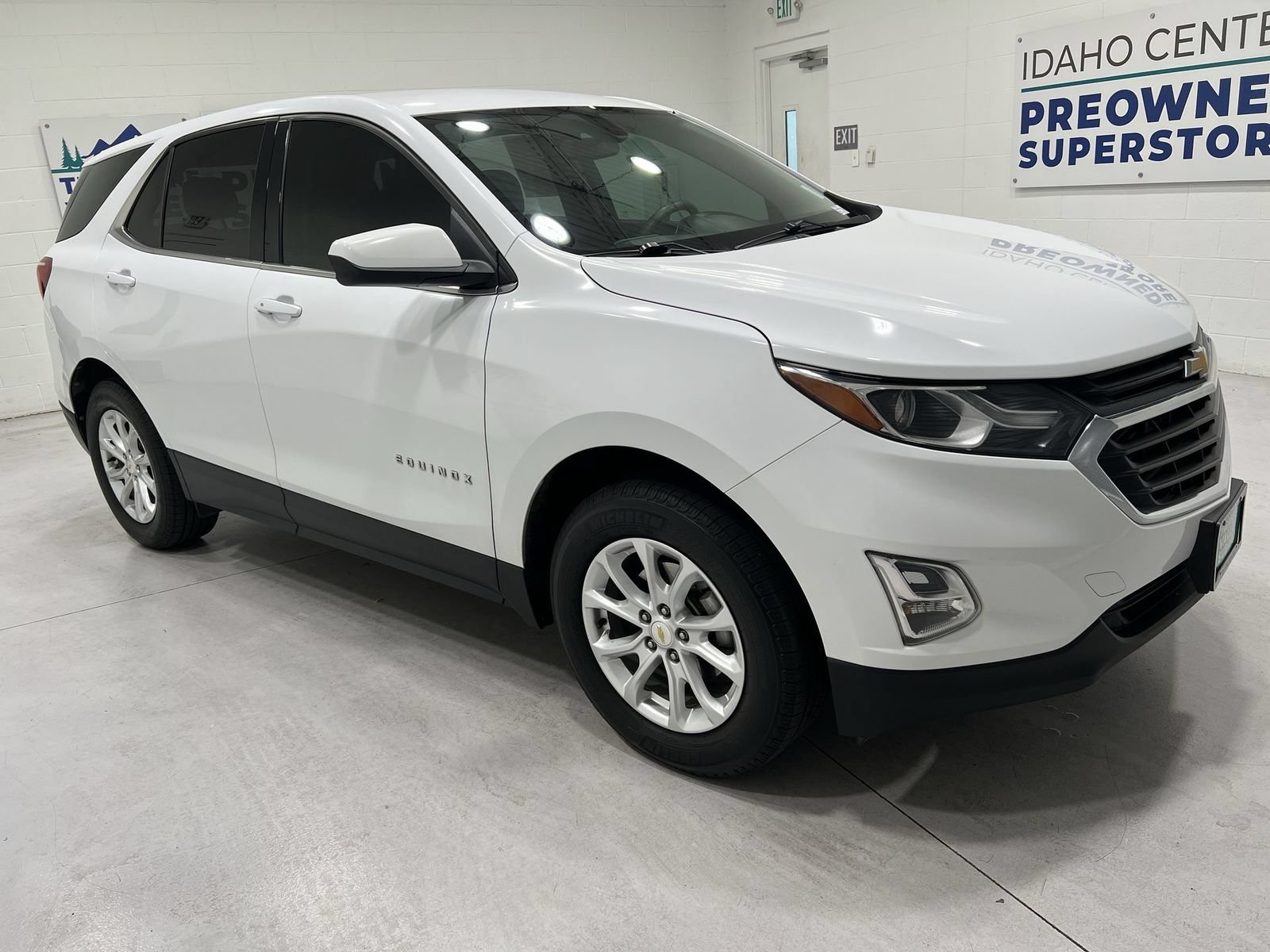 Used 2019 Chevrolet Equinox LT AWD/4WD image 2