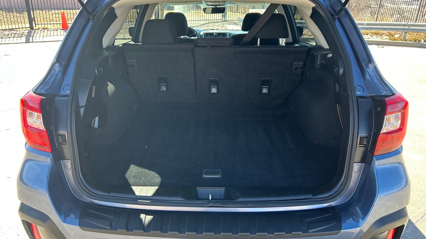 Used 2018 Subaru Outback 2.5i Premium image 12