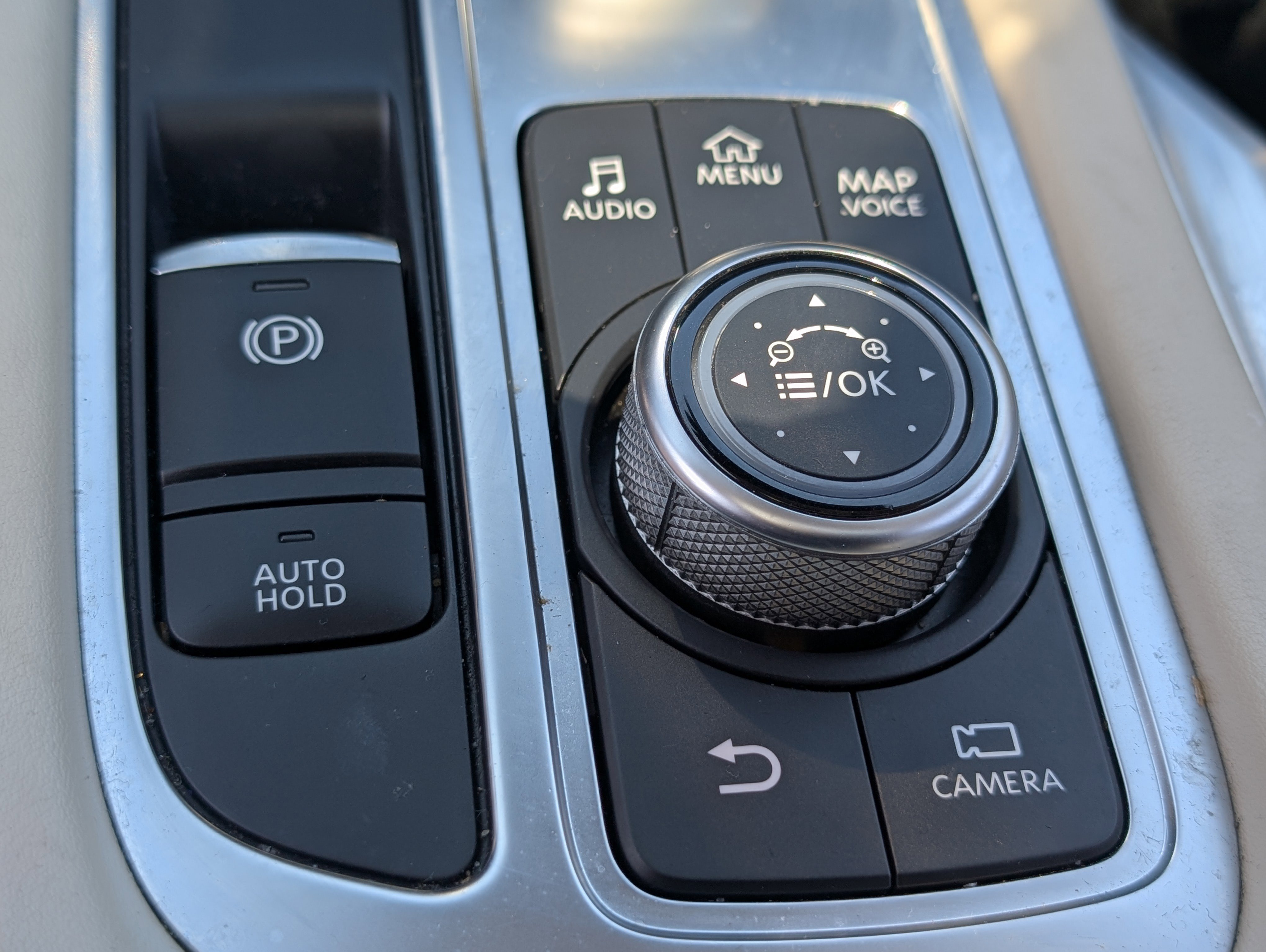 Used 2023 INFINITI QX60 Luxe w/ Cargo Package image 27