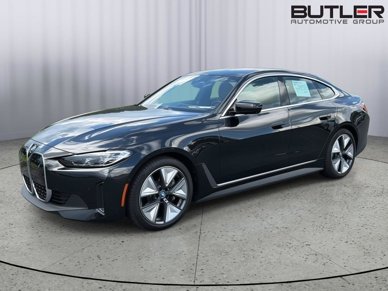Certified 2023 BMW i4 eDrive35 w/ Parking Assistance Package RWD image 2