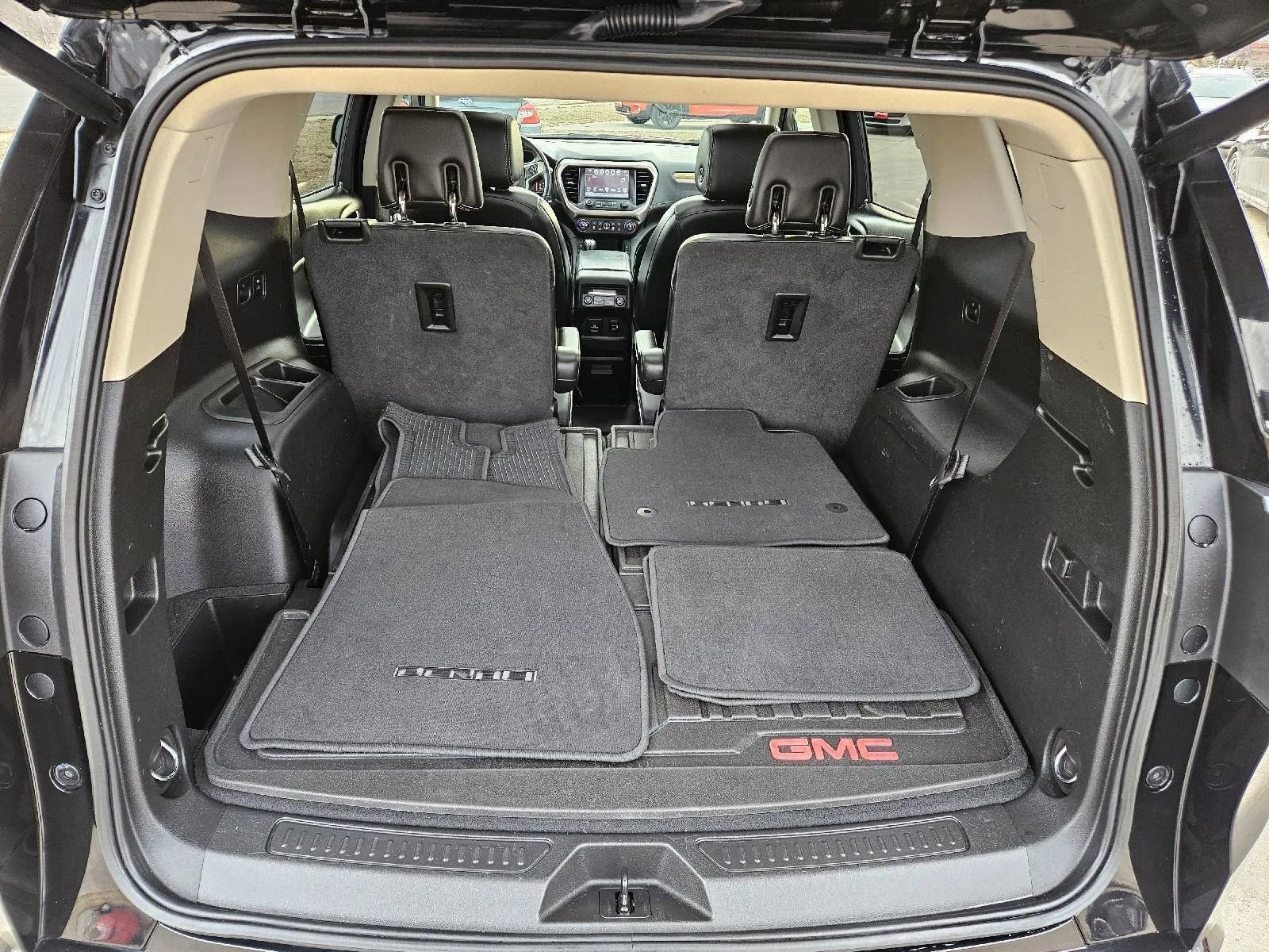 Used 2017 GMC Acadia Denali w/ Technology Package image 19