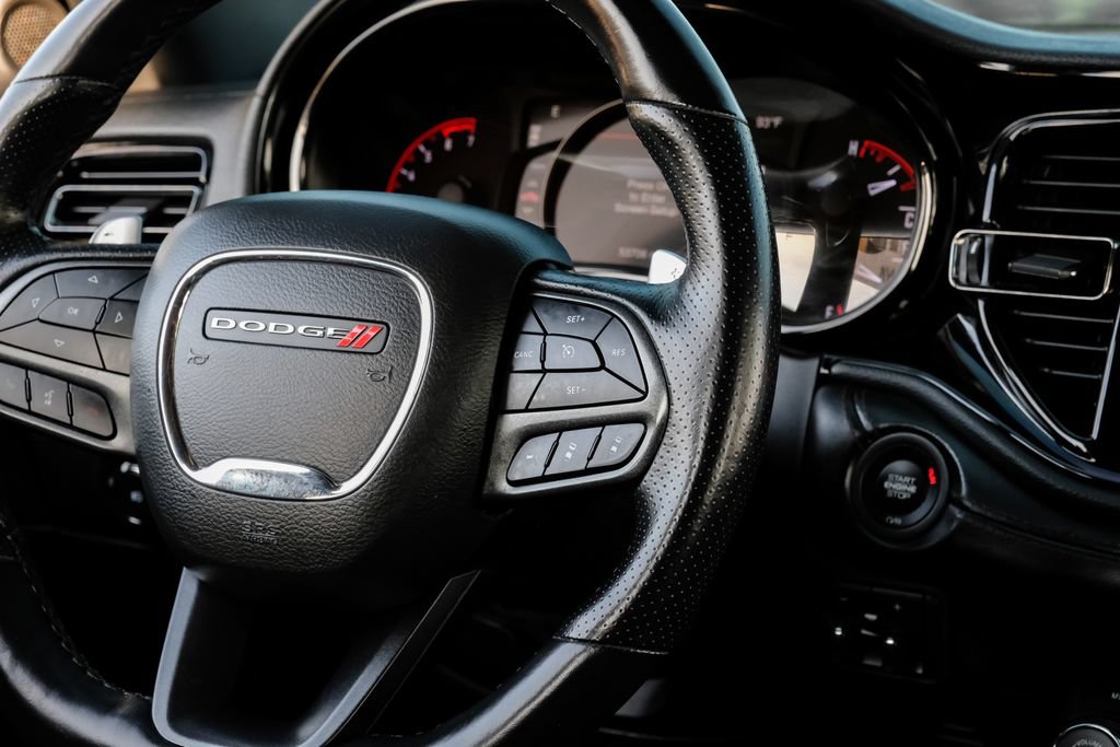 Used 2021 Dodge Durango R/T w/ Technology Group AWD/4WD image 15