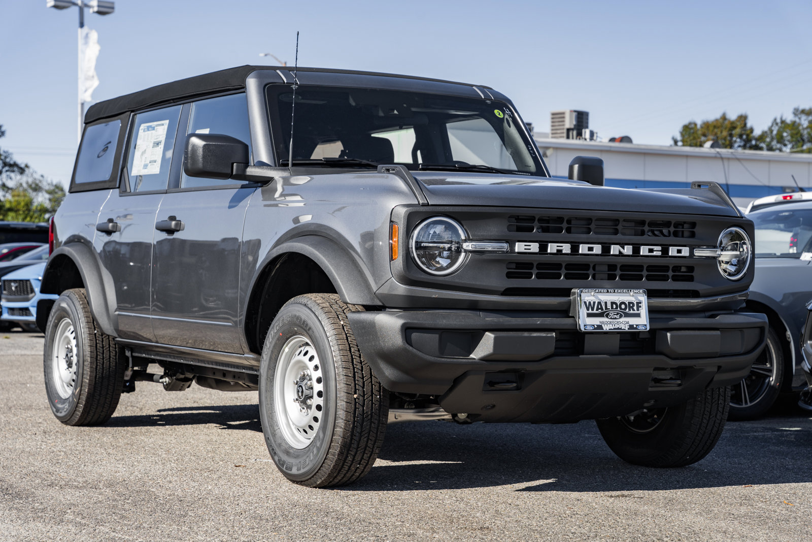 New 2025 Ford Bronco 4-Door