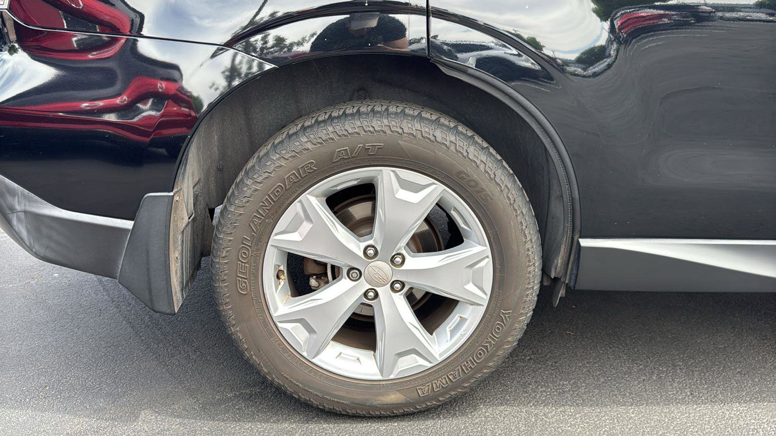 Used 2014 Subaru Forester 2.5i Limited w/ Popular Package #2 AWD/4WD image 6