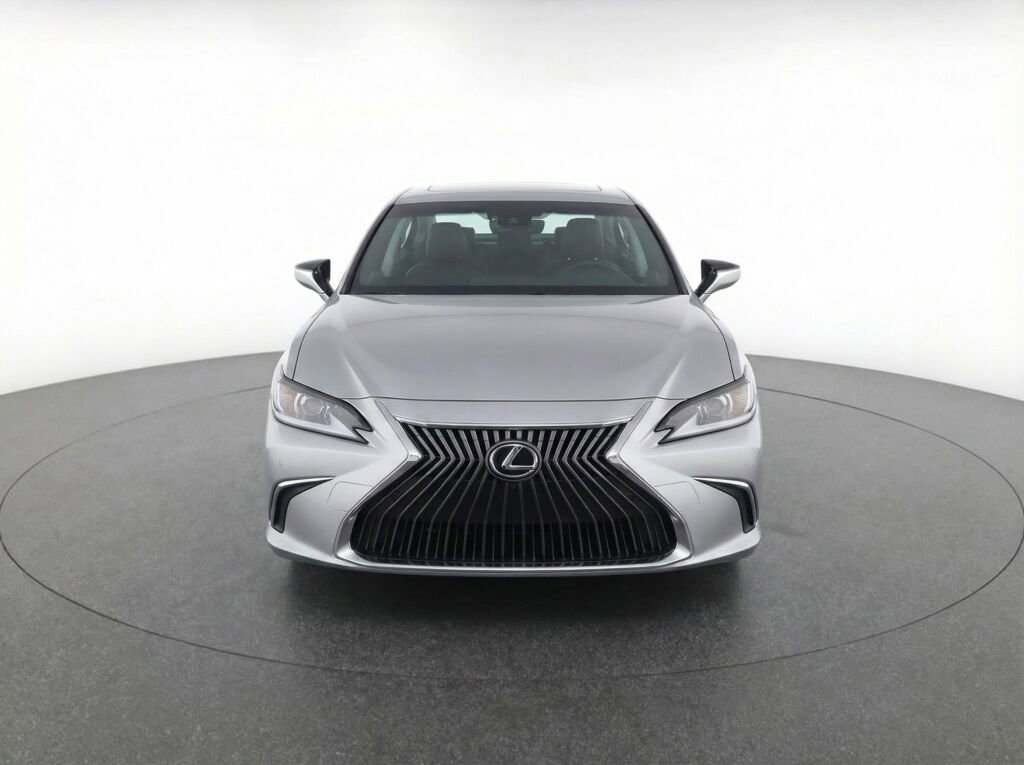 Used 2024 Lexus ES 350 w/ Premium Package image 2
