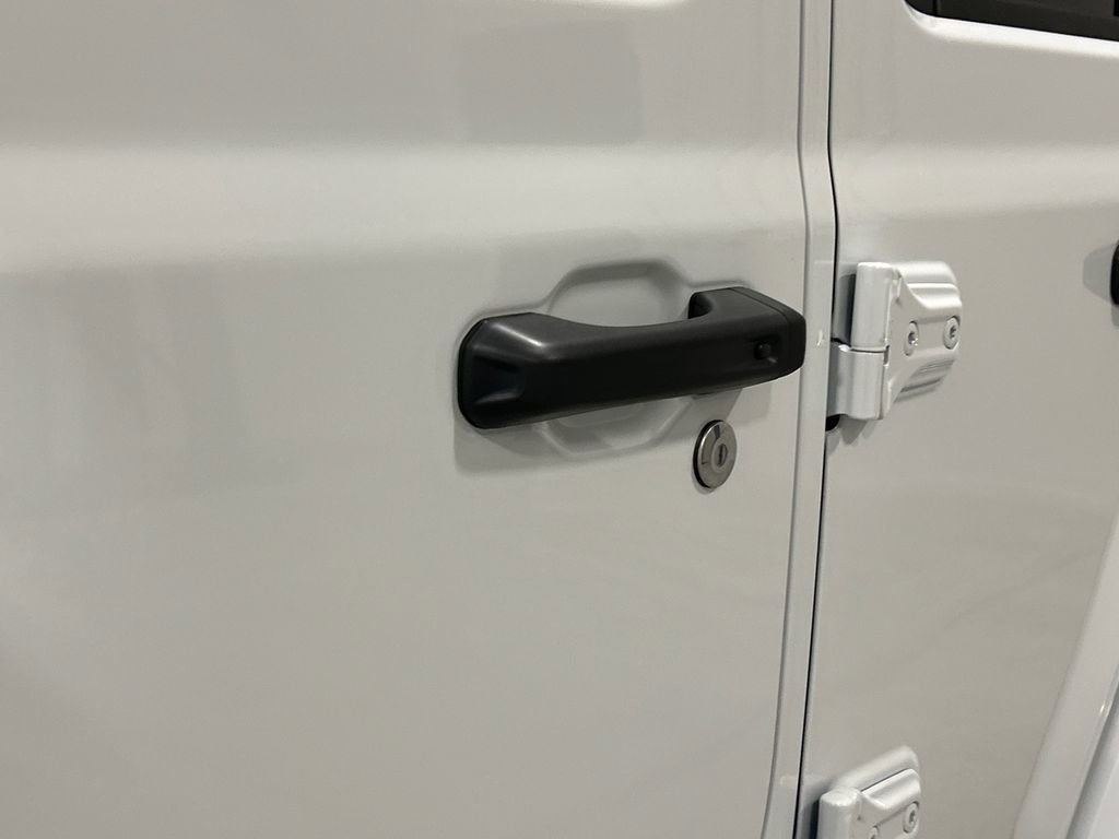 New 2026 Jeep Wrangler Sahara image 13