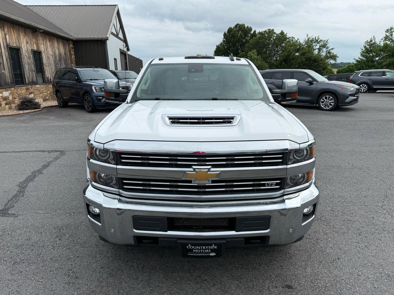 Used 2019 Chevrolet Silverado 3500 LTZ w/ Duramax Plus Package AWD/4WD image 11