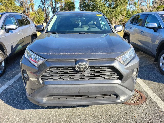 Used 2020 Toyota RAV4 XLE image 9