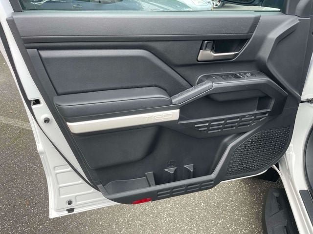 Used 2024 Toyota Tacoma TRD Off-Road AWD/4WD image 17