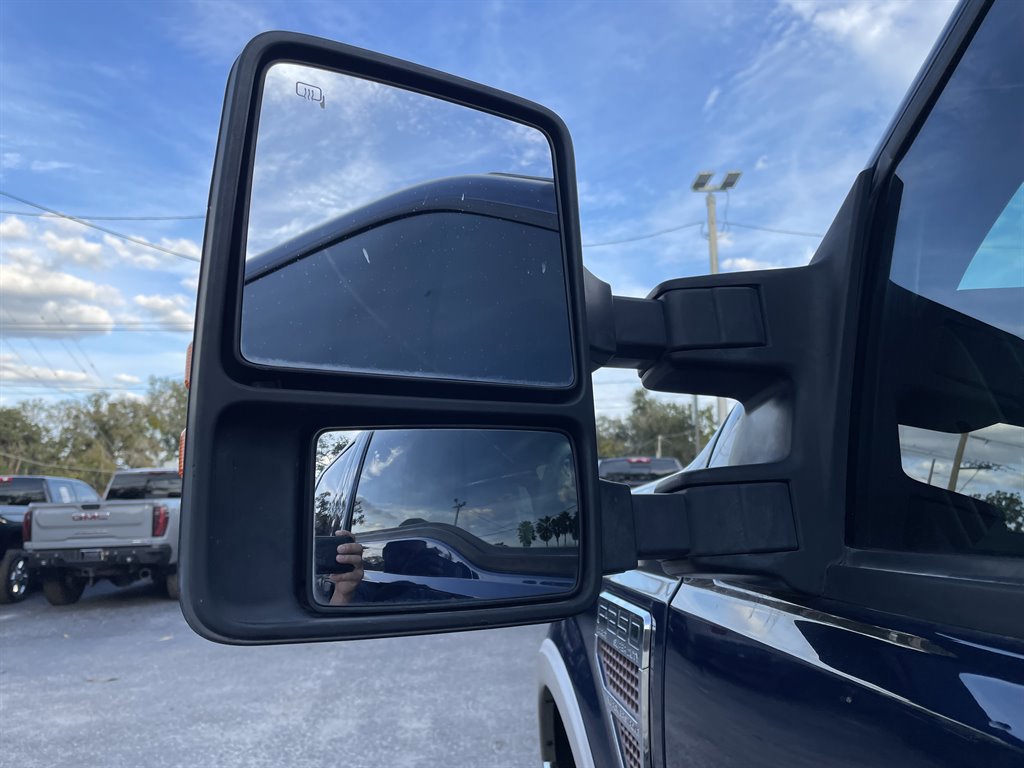 Used 2010 Ford F250 Lariat image 28