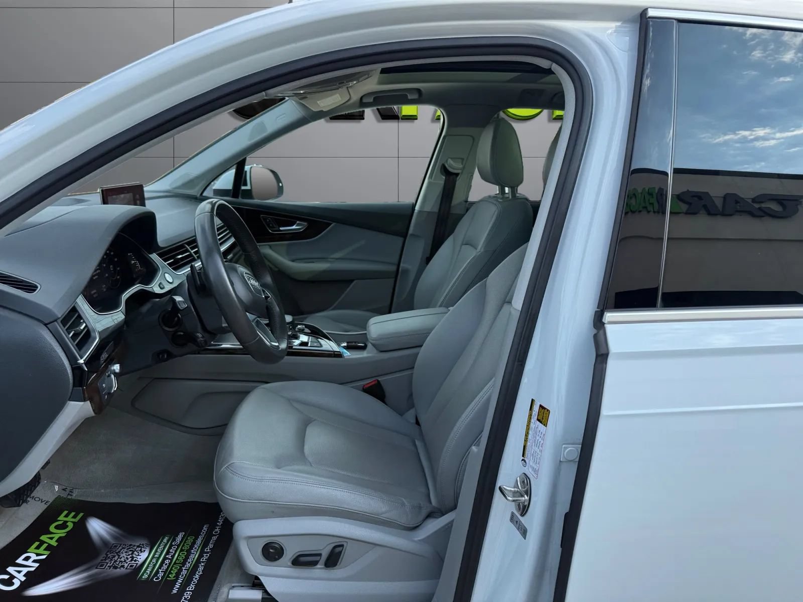 Used 2018 Audi Q7 3.0T Prestige AWD/4WD image 16