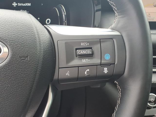 Used 2023 INFINITI QX60 Sensory w/ Cargo Package AWD/4WD image 14