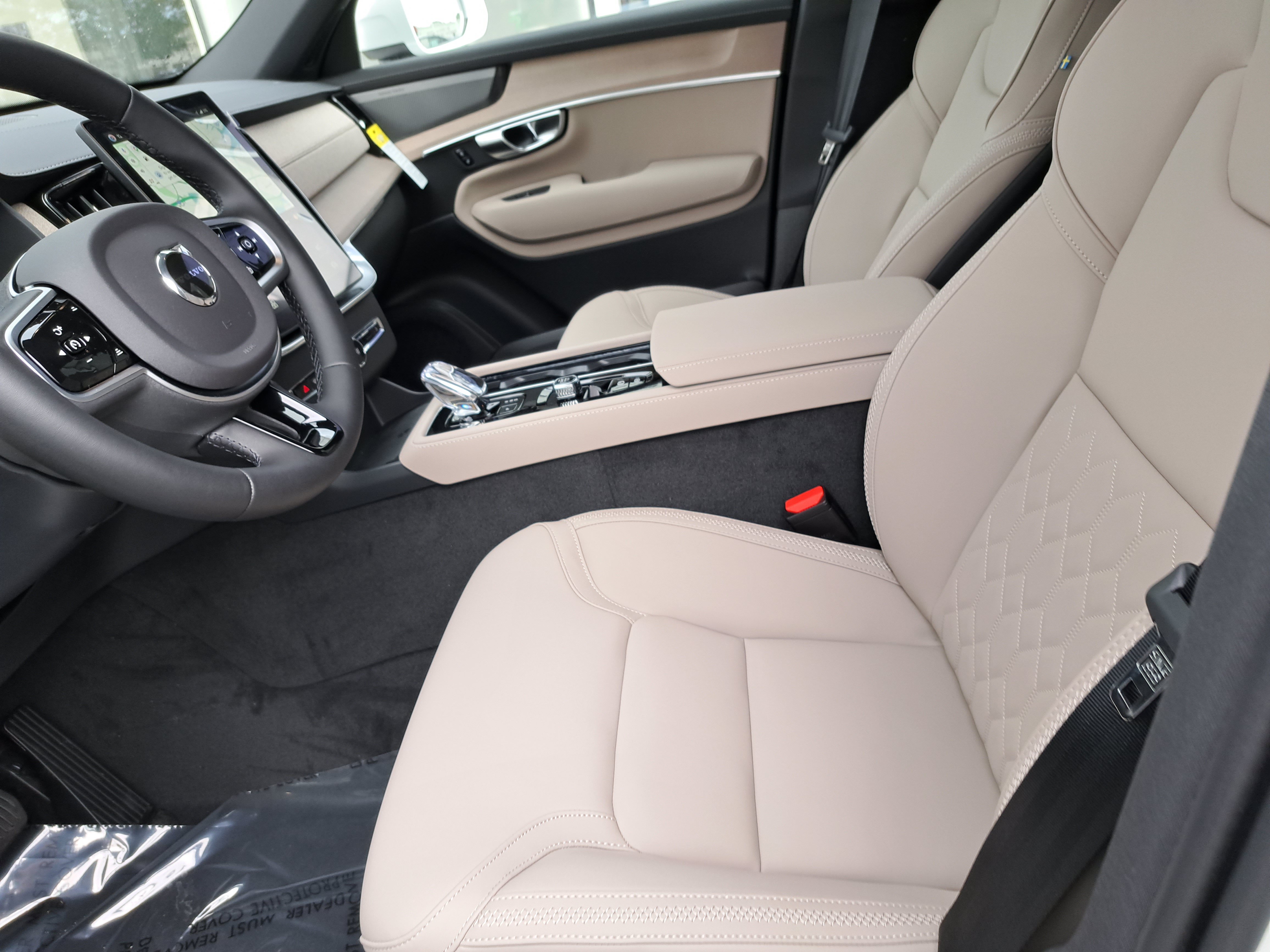 New 2026 Volvo XC90 B6 Plus AWD/4WD image 6
