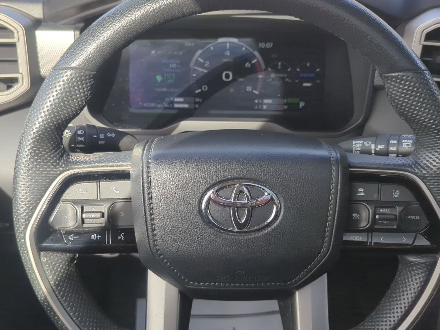 Used 2024 Toyota Sequoia Limited image 16