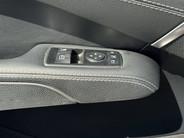 Used 2015 Mercedes-Benz SL 400 image 24