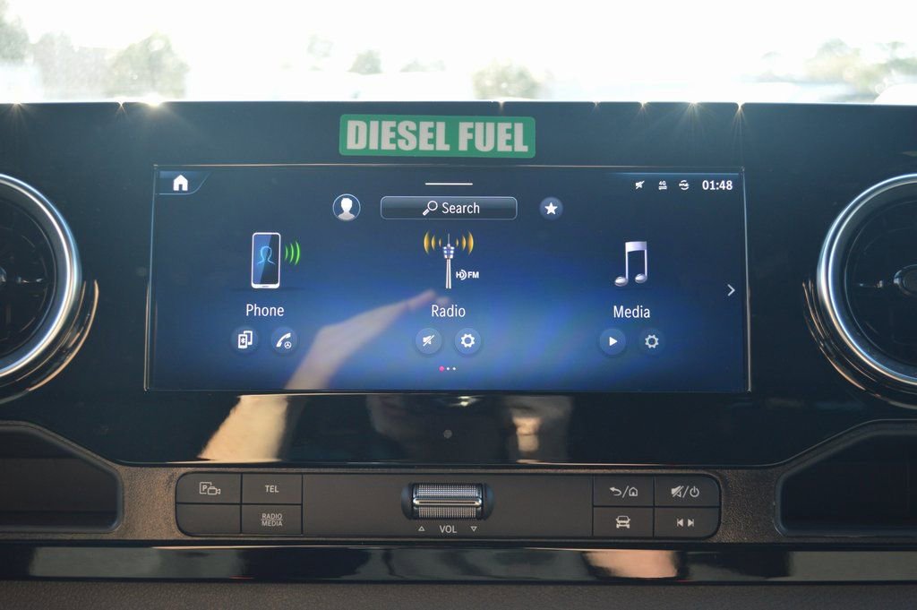 Used 2025 Mercedes-Benz Sprinter 2500 image 29