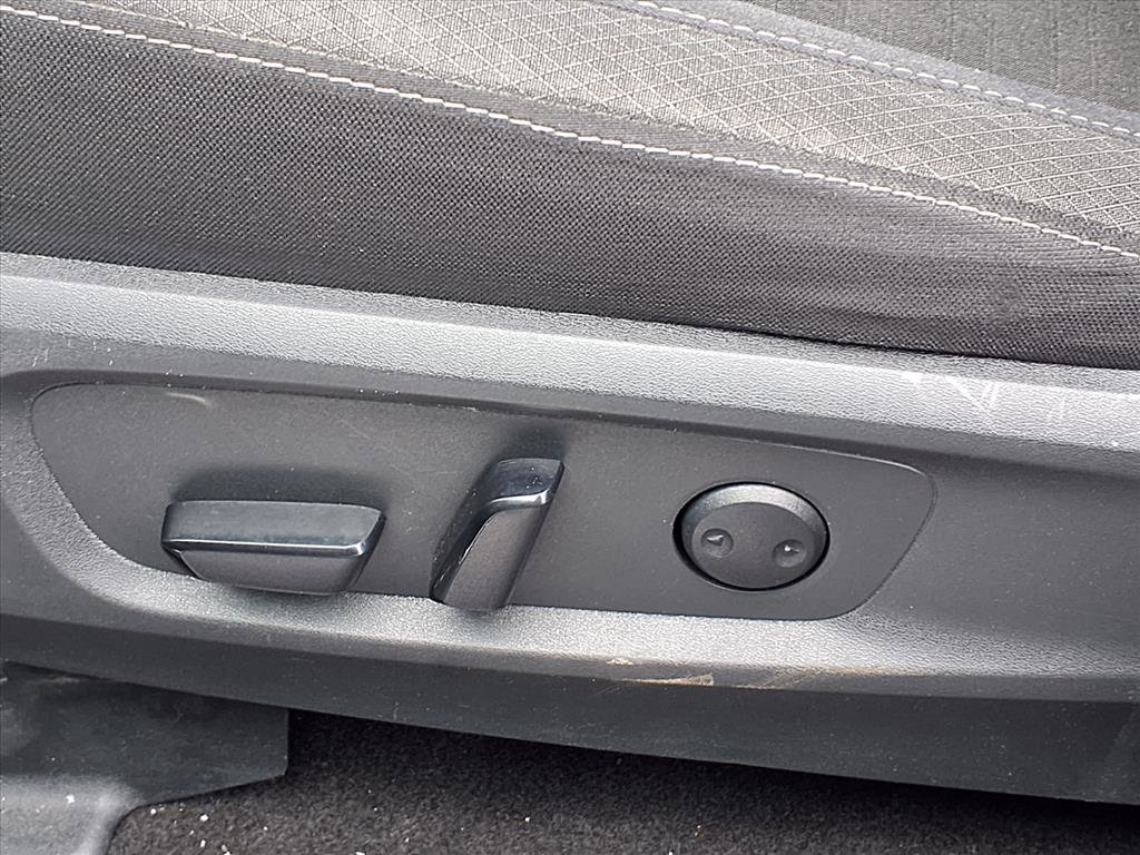 Used 2024 Nissan Pathfinder SV image 28