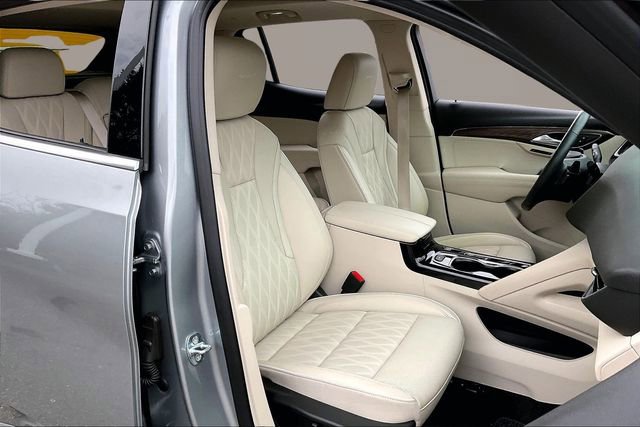 Used 2023 Buick Envision Avenir image 20