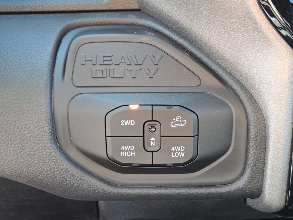 New 2026 RAM 2500 Warlock AWD/4WD image 15