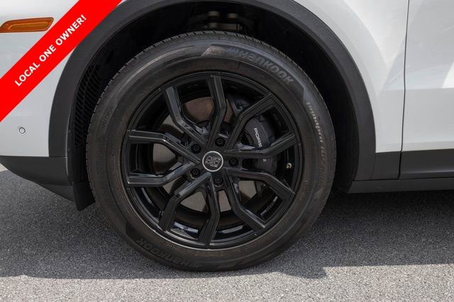 Used 2024 Porsche Cayenne image 5