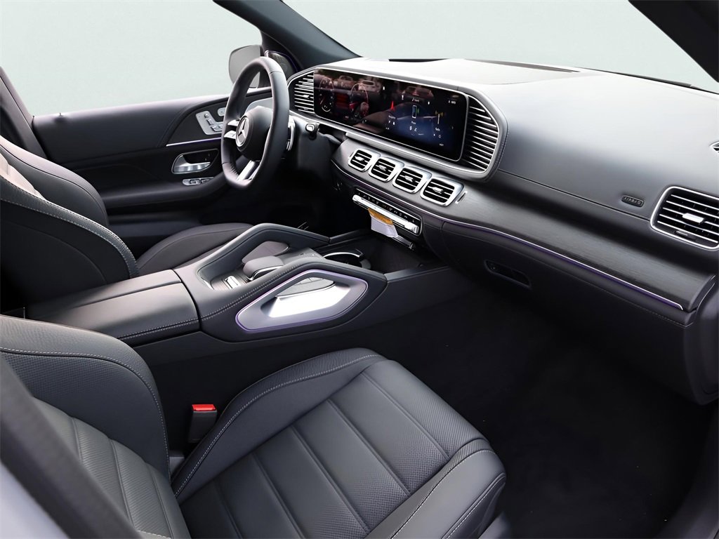 New 2026 Mercedes-Benz GLS 450 4MATIC image 10