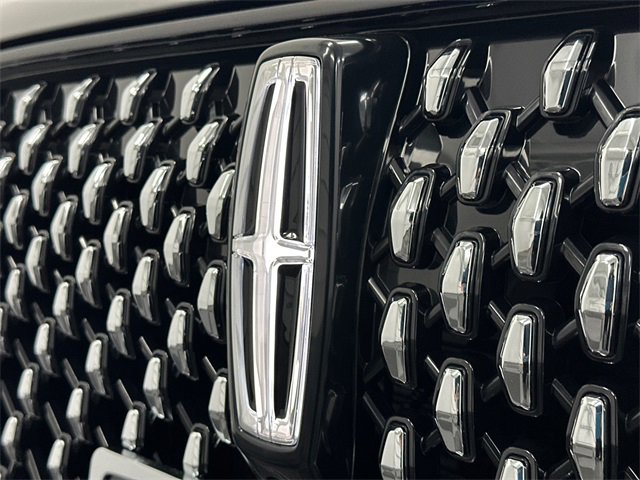 New 2026 Lincoln Aviator Black Label w/ Dynamic Handling Package image 14