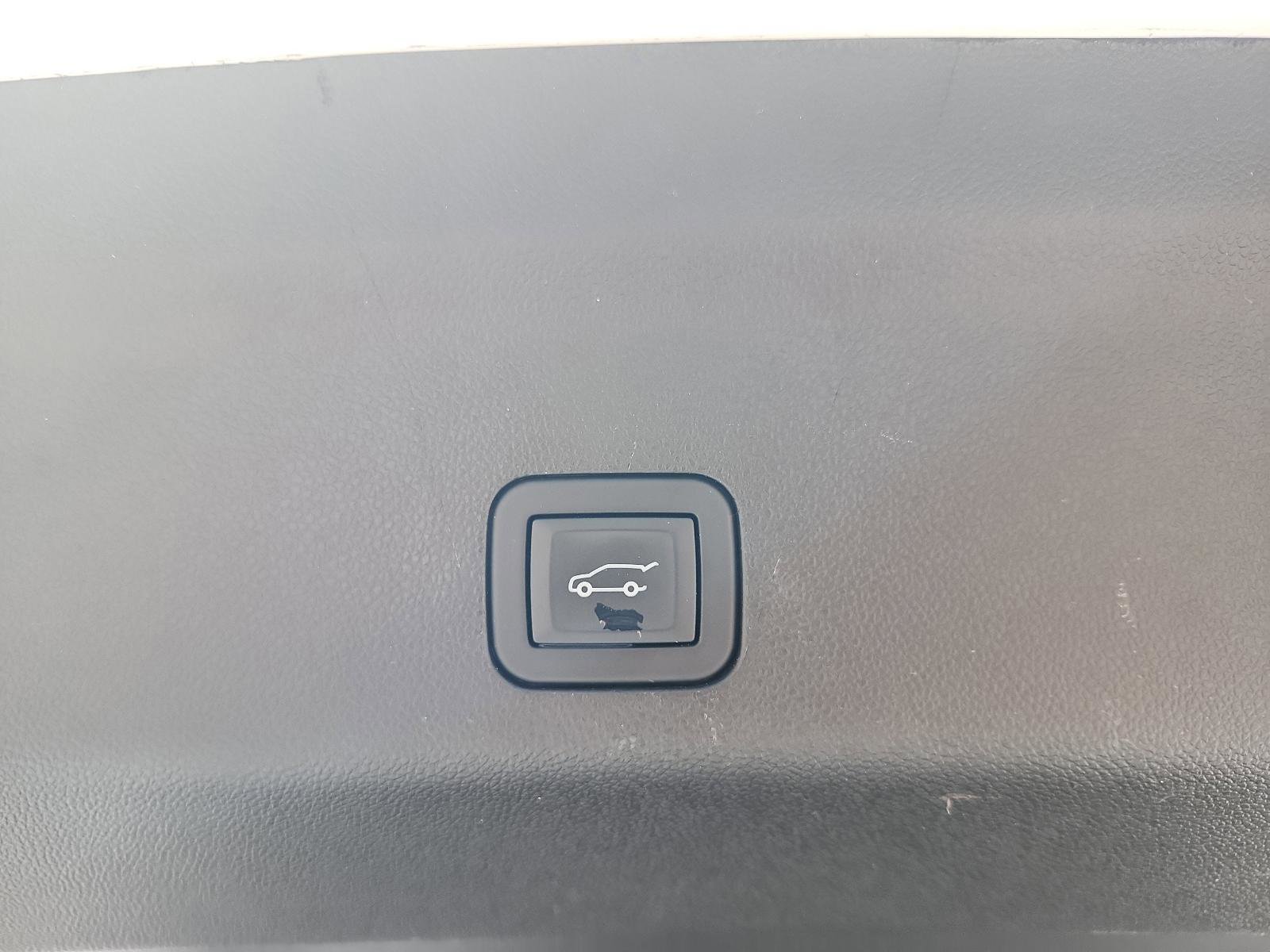 Used 2025 Chevrolet Tahoe High Country image 5