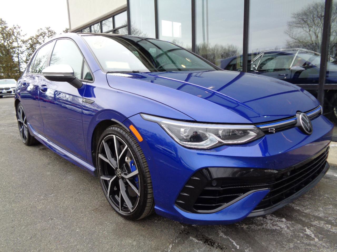 Used 2022 Volkswagen Golf R image 3